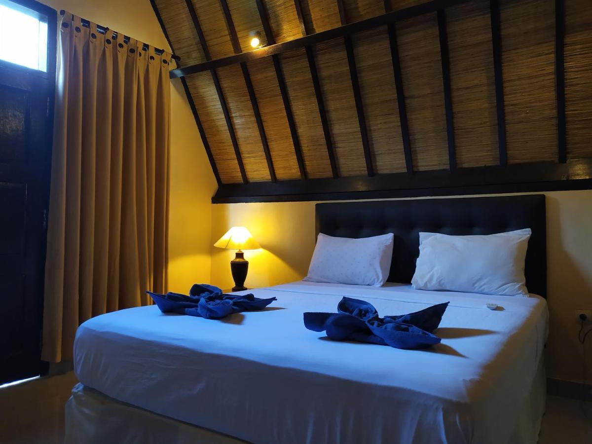 Kusuka Bungalow Gili Trawangan Exterior photo