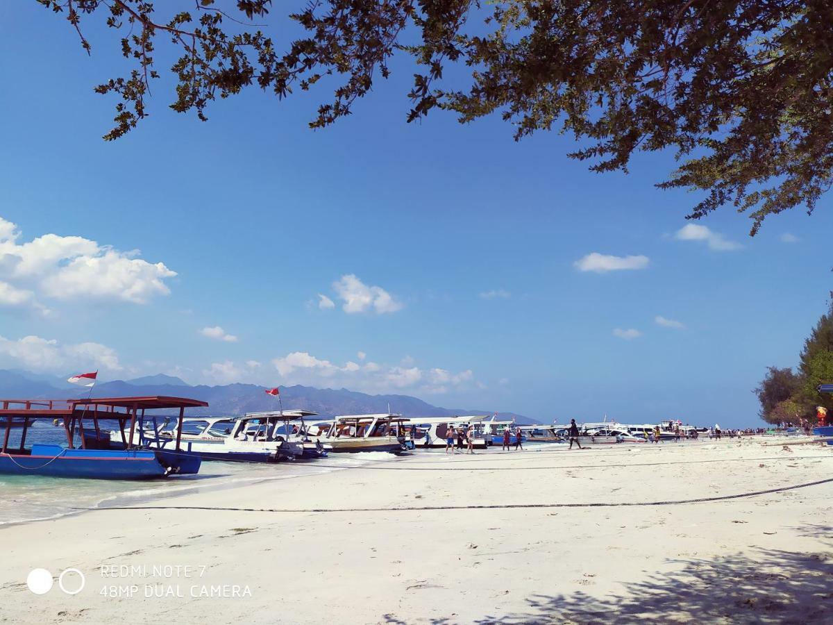 Kusuka Bungalow Gili Trawangan Exterior photo